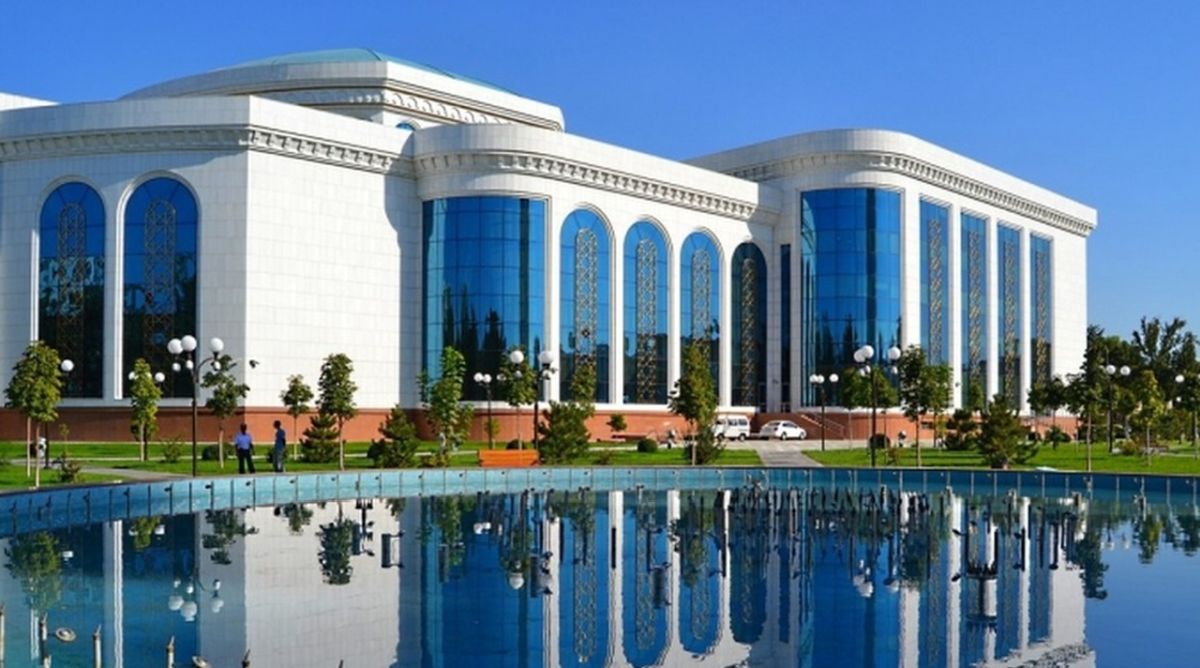 Außenansicht Nationalbibliothek Usbekistan